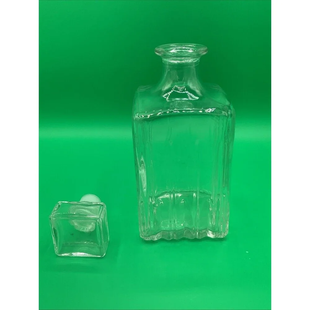 Glass Decanter Bottle Stopper Medium Made in Italy Bar Ware Decorative Container